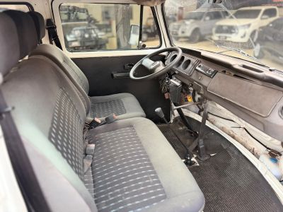 VOLKSWAGEN Kombi Lotação 1.6  2002 - miniatura 5