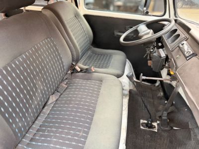 VOLKSWAGEN Kombi Lotação 1.6  2002 - miniatura 6