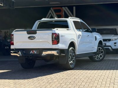FORD Ranger Limited 3.0TDi V6 24v 4WD C.D. 2024 - miniatura 3