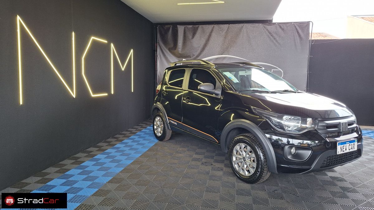 Vista principal de FIAT Mobi Trekking 1.0 2023