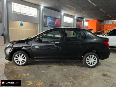RENAULT Logan Expression 1.6 2016 - miniatura 8