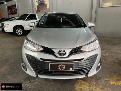TOYOTA Yaris XL 1.5 16v 2019 - miniatura 2