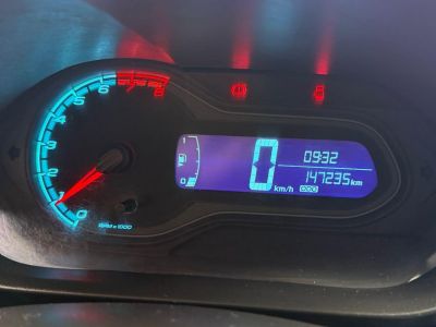 CHEVROLET Onix LT 1.0 2014 - miniatura 8