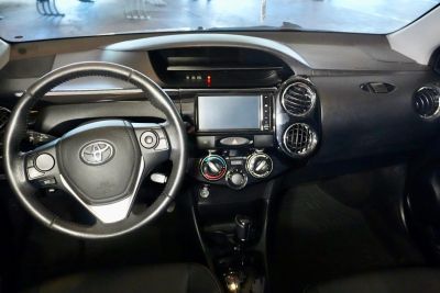 TOYOTA Etios Sedan XLS 1.5 16v 2017 - miniatura 4