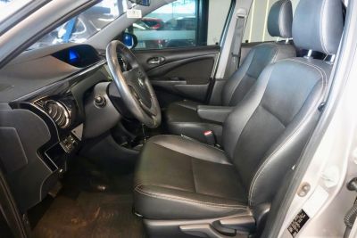 TOYOTA Etios Sedan XLS 1.5 16v 2017 - miniatura 5