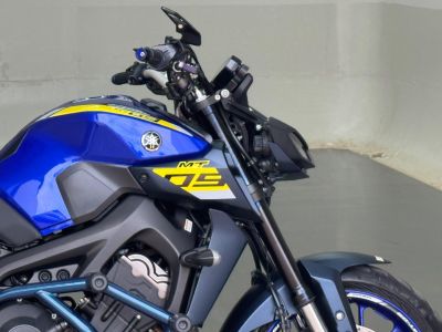 YAMAHA MT -09 850 2024 - miniatura 7