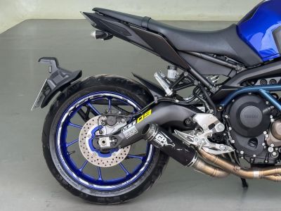 YAMAHA MT -09 850 2024 - miniatura 11