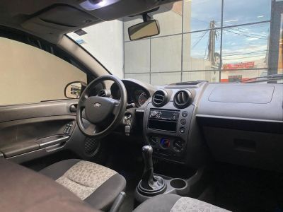 FORD Fiesta Sedan SE 1.0 2014 - miniatura 9