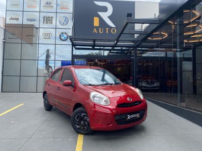 NISSAN March S 1.0 16v 2012