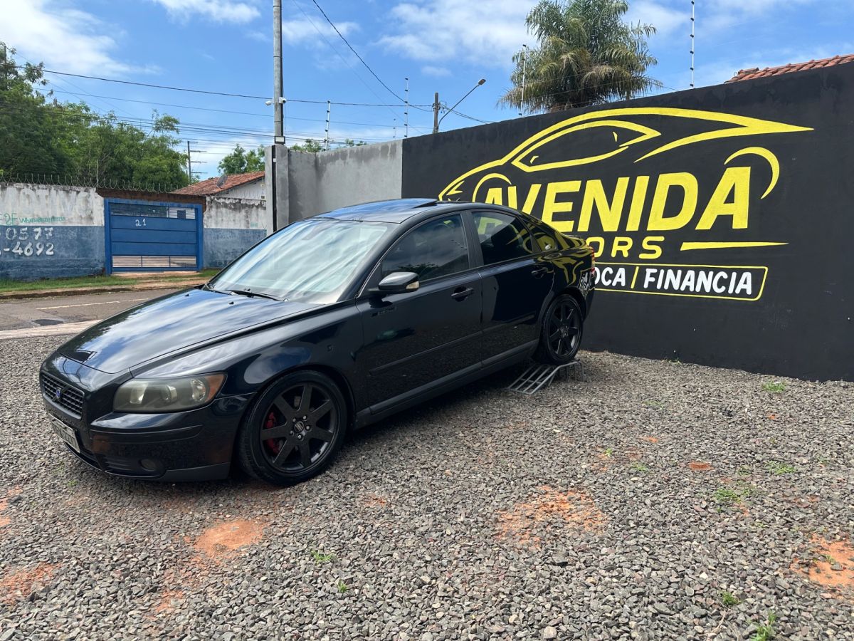 Vista principal de VOLVO S40 T-5 2.5 Turbo 2005