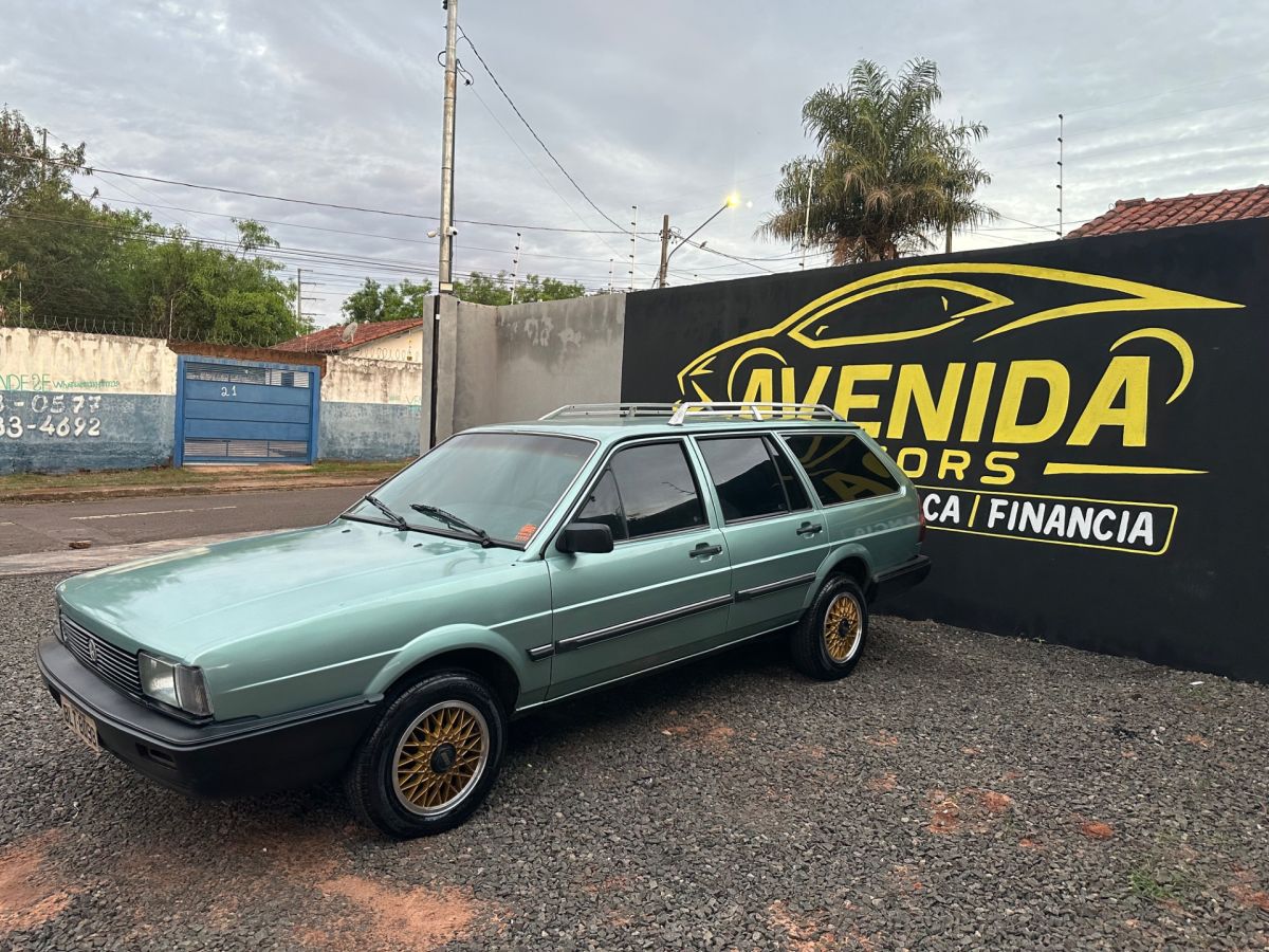 Vista principal de VOLKSWAGEN Santana 1.8 1986