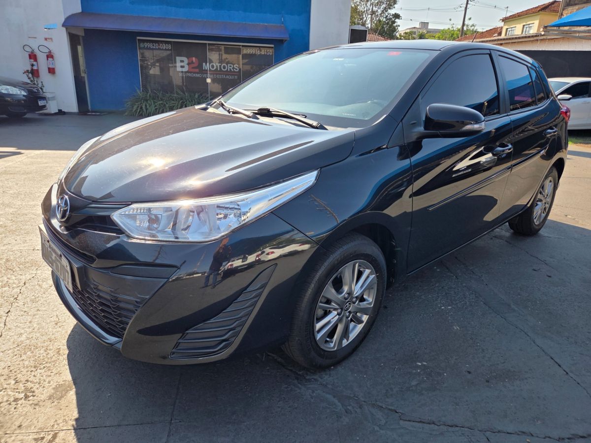 Vista principal de TOYOTA Yaris Hatch XL Plus Connect 1.5 16v 2020