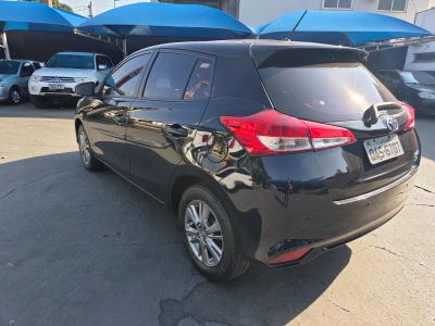 TOYOTA Yaris Hatch XL Plus Connect 1.5 16v 2020 - miniatura 5