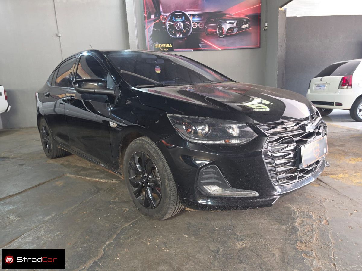 Vista principal de CHEVROLET Onix Sedan Plus Midnight 1.0T 12v 2021