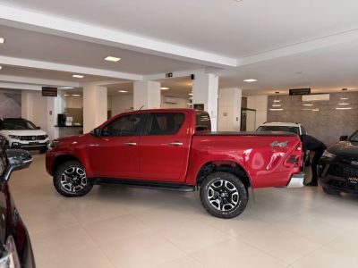 TOYOTA Hilux SRV D4-D 2.8TDi 16v 4X4 C.D. 2024 - miniatura 3