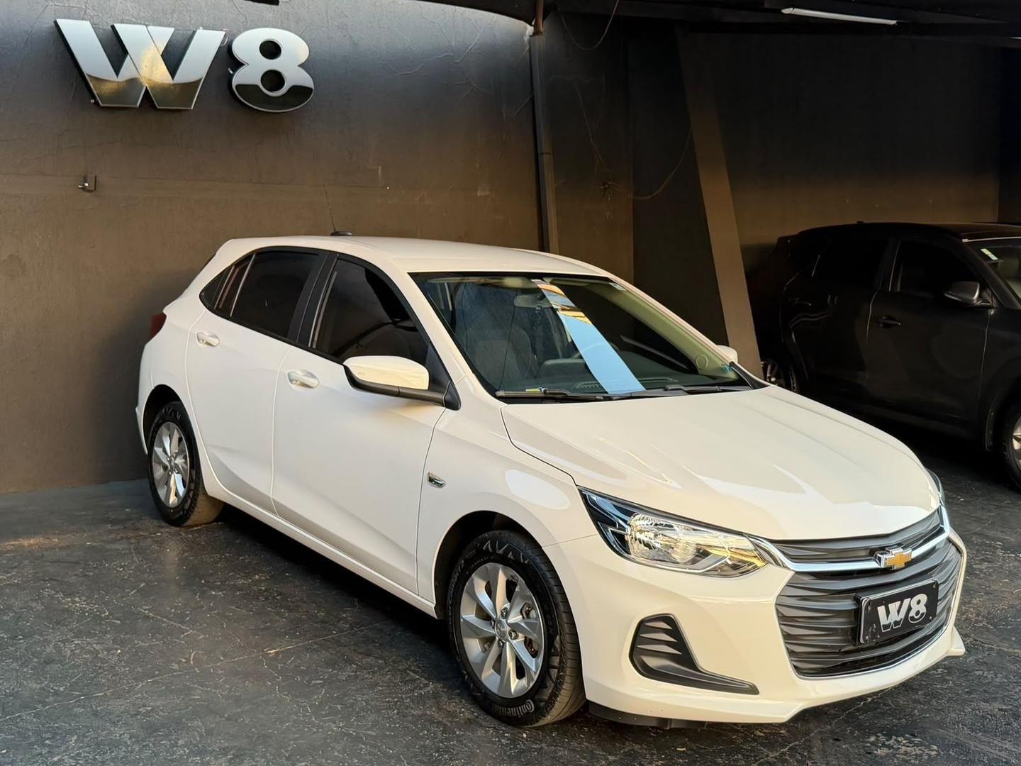 Vista principal de CHEVROLET Onix LT 1.0T 12v 2023