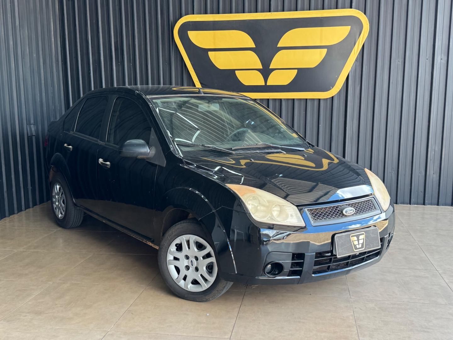 Vista principal de FORD Fiesta Sedan 1.0 2008