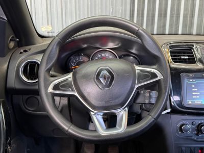 RENAULT Logan Zen 1.6 16v 2022 - miniatura 8