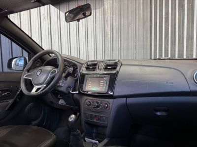 RENAULT Logan Zen 1.6 16v 2022 - miniatura 9
