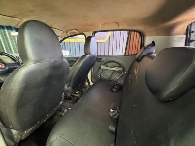 FIAT Uno Vivace 1.0 4p. 2012 - miniatura 4