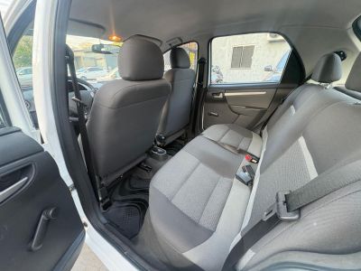 CHEVROLET Celta LT 1.0 4p. 2015 - miniatura 6