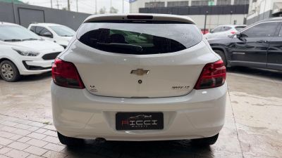 CHEVROLET Onix LT 1.4 2016 - miniatura 4