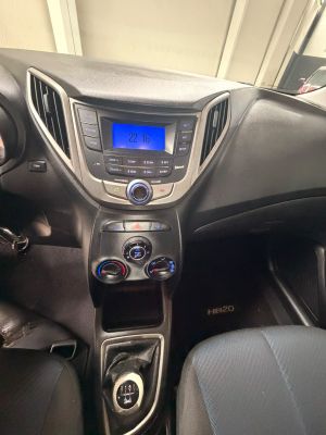 HYUNDAI HB20 Comfort Plus 1.6 16v 2015 - miniatura 8