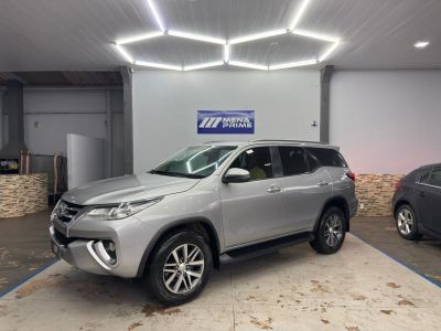 TOYOTA Hilux SW4 SRV 2.7 16v 2019