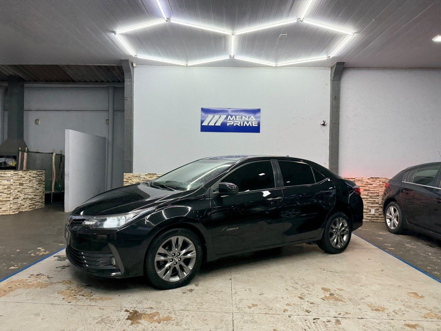 Vista principal de TOYOTA Corolla XEi 2.0 16v 2019