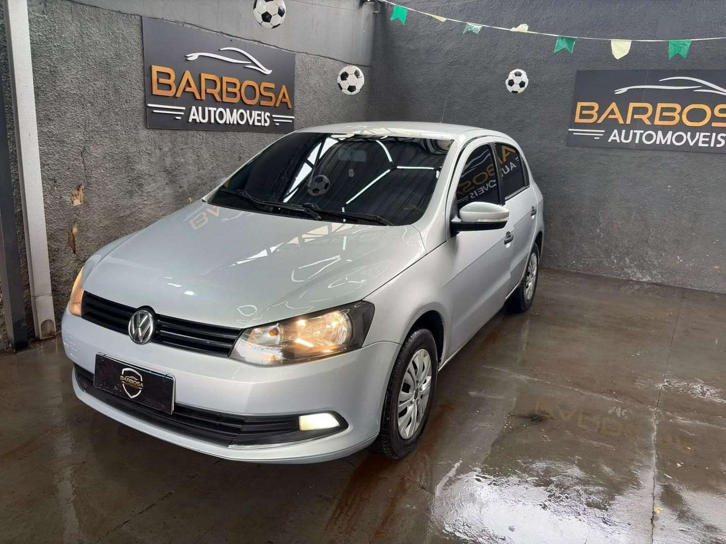 Vista principal de VOLKSWAGEN Gol 1.0 4p. 2016