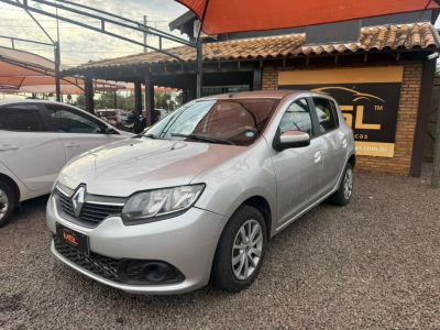 RENAULT Sandero Expression 1.6 2015
