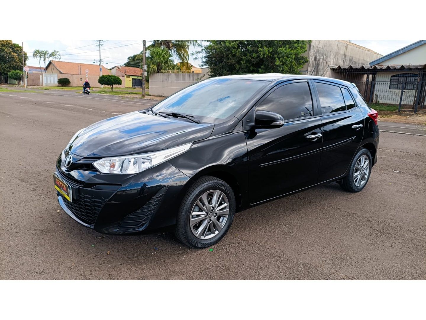 Vista principal de TOYOTA Yaris Hatch XL Plus Connect 1.5 16v 2022