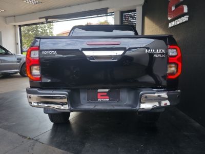 TOYOTA Hilux SRX D4-D 2.8TDi 16v 4X4 C.D. 2022 - miniatura 6