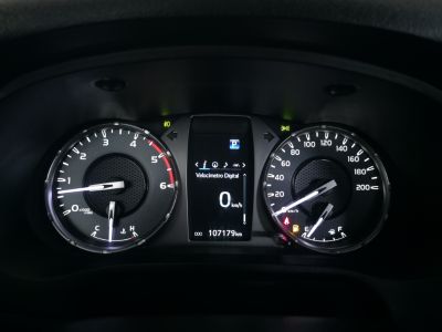 TOYOTA Hilux SRX D4-D 2.8TDi 16v 4X4 C.D. 2022 - miniatura 14