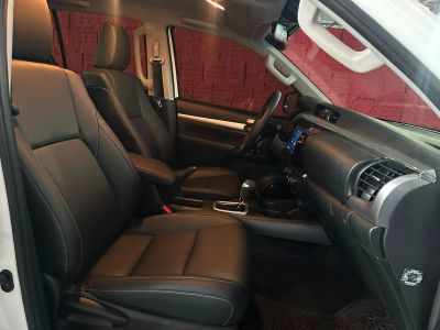TOYOTA Hilux SRV D4-D 2.8TDi 16v 4X4 C.D. 2026 - miniatura 9
