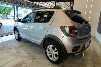 RENAULT Sandero StepWay 1.6 2015 - miniatura 4