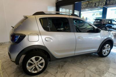 RENAULT Sandero StepWay 1.6 2015 - miniatura 6
