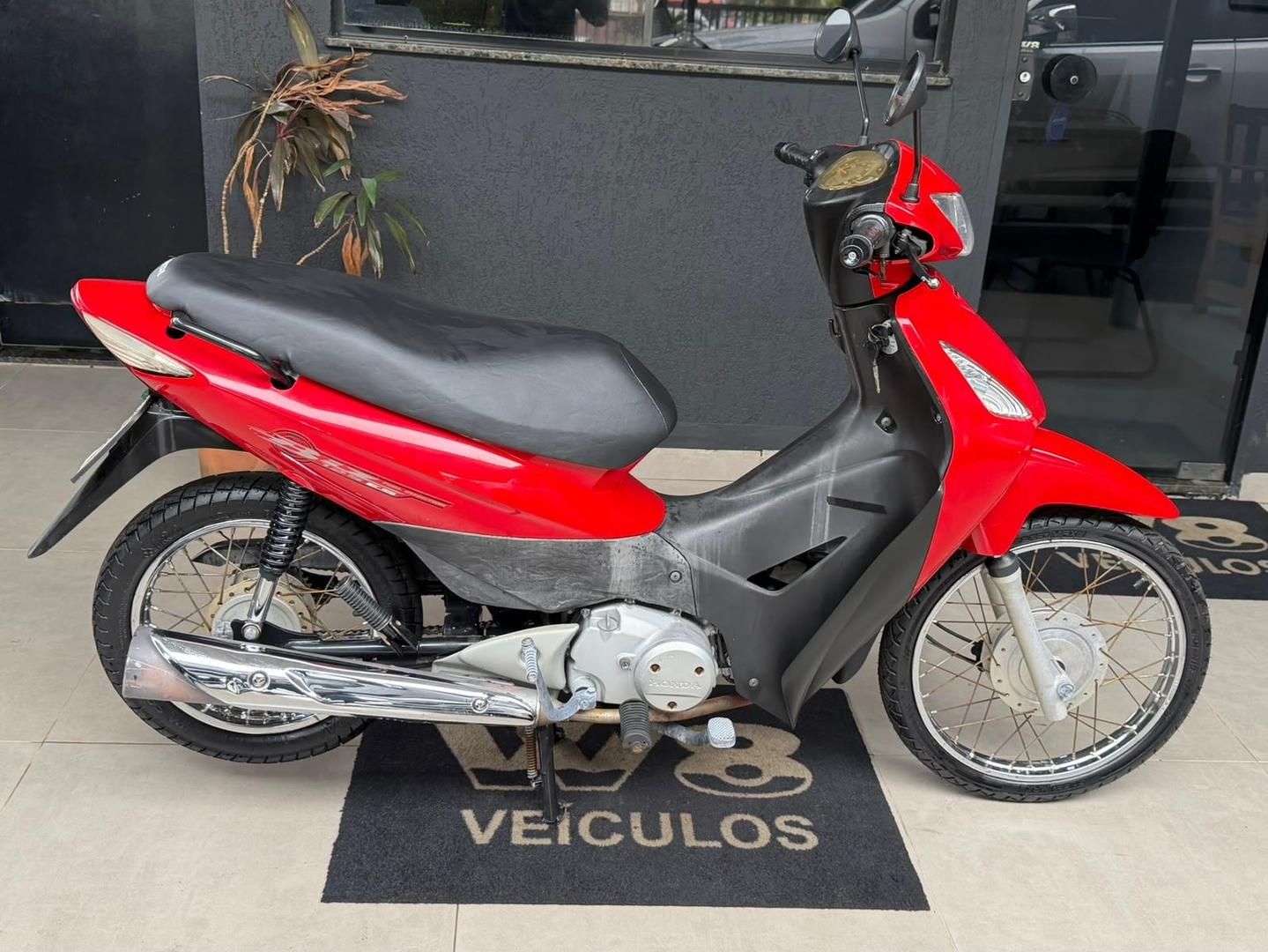 Vista principal de HONDA 125 E 2010
