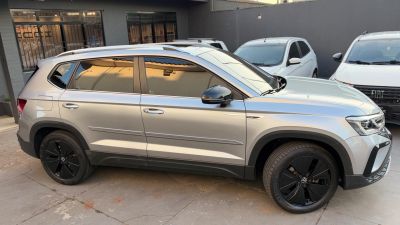 VOLKSWAGEN Taos Highline 1.4 16v TSi 2022 - miniatura 3