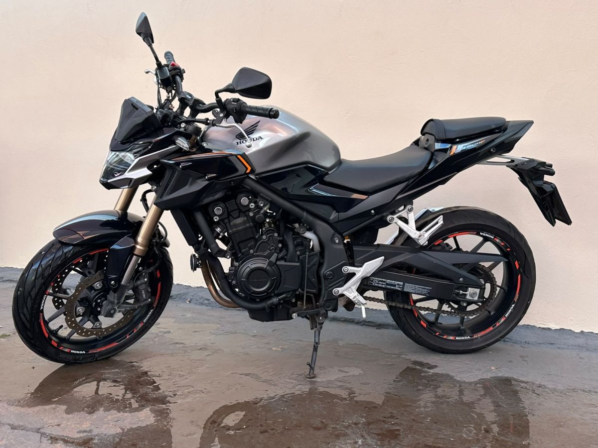 Vista principal de HONDA CB 500F 2023