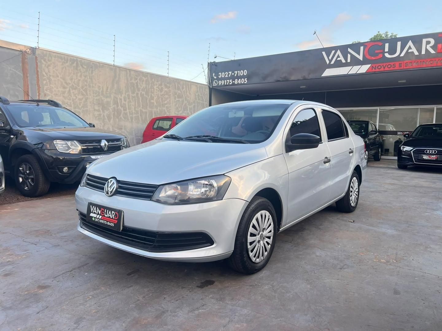 Vista principal de VOLKSWAGEN Voyage Trend 1.6 2015