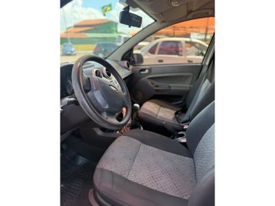 FORD Fiesta Hatch SE 1.6 16v 2014 - miniatura 5