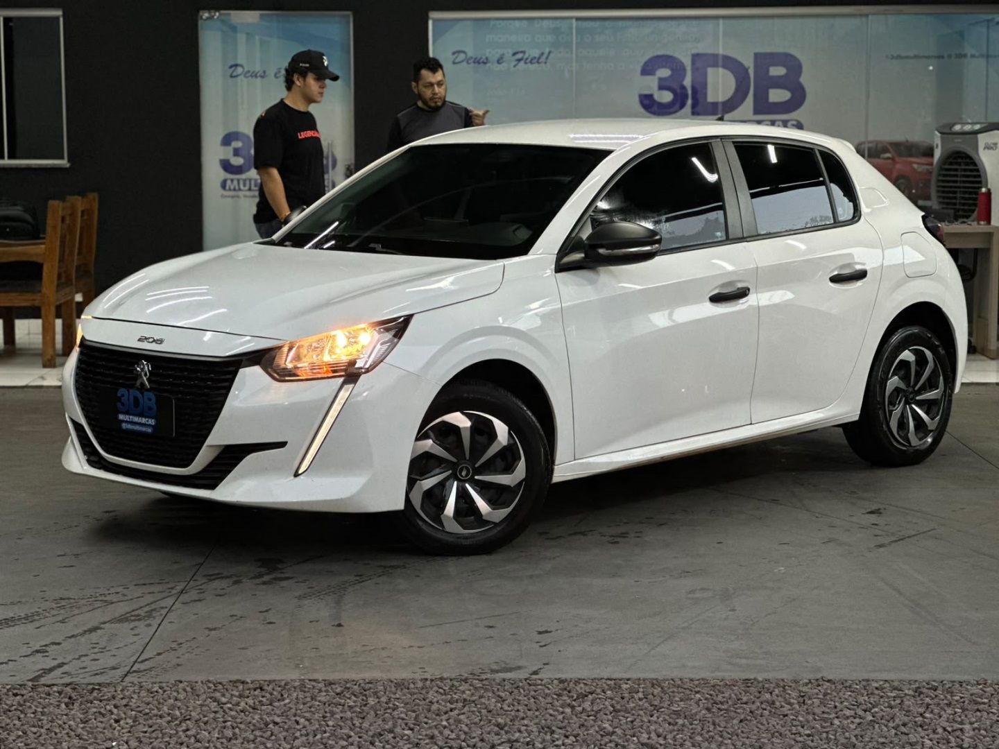 Vista principal de PEUGEOT 208 Like 1.0 2024