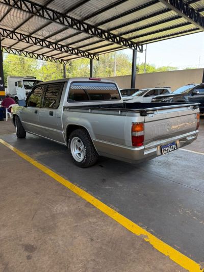 MITSUBISHI L200 2.5TD C.D. 1995 - miniatura 4