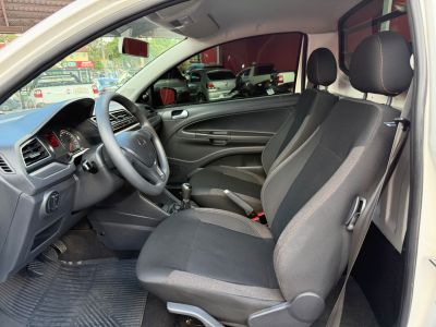 VOLKSWAGEN Saveiro Robust 1.6 16v C.S. 2024 - miniatura 7