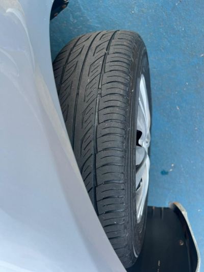 VOLKSWAGEN Gol Trendline 1.6 4p. 2018 - miniatura 10