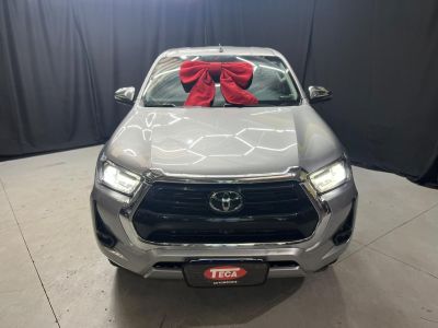 TOYOTA Hilux SRX D4-D 2.8TDi 16v 4X4 C.D. 2022 - miniatura 2
