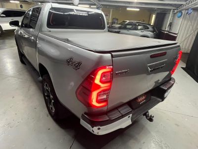 TOYOTA Hilux SRX D4-D 2.8TDi 16v 4X4 C.D. 2022 - miniatura 5