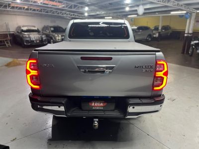 TOYOTA Hilux SRX D4-D 2.8TDi 16v 4X4 C.D. 2022 - miniatura 6