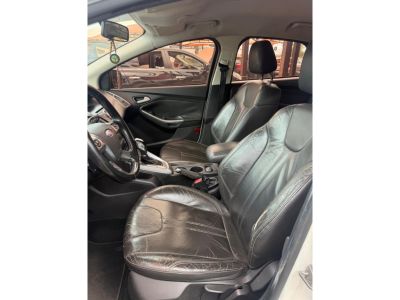 FORD Focus Sedan SE 1.6 16v Powershift 2015 - miniatura 5